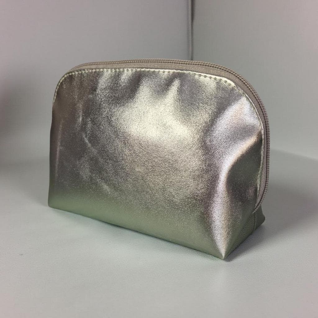 Necessaire Prata Pequena 13 cm x 20 cm Bolsa Organizadora, Prática, Elegante e Ideal para Dia a Dia