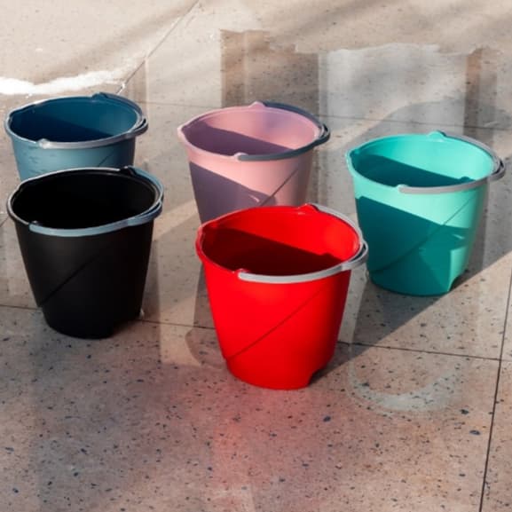 Kit 02 Baldes Plásticos Reforçado 8 Litros