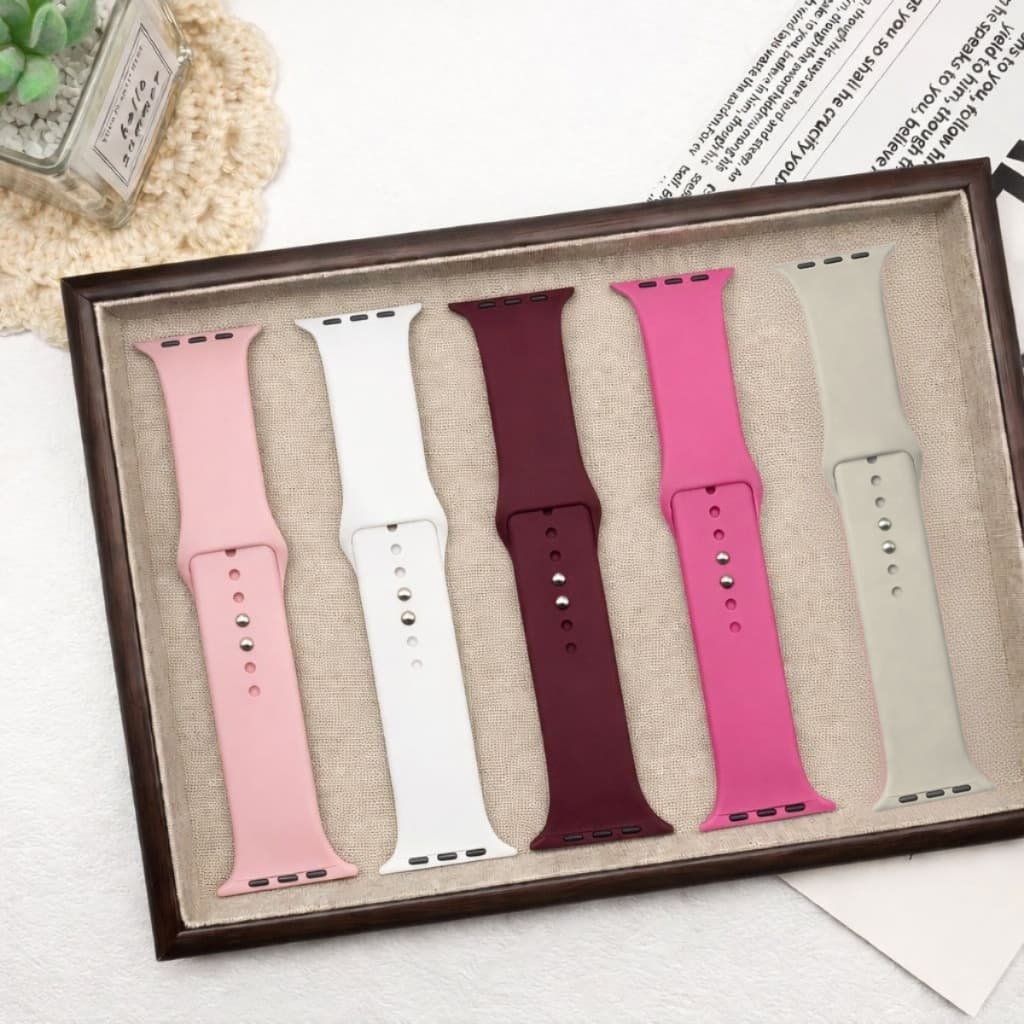 Kit 5 Pulseiras Silicone Liso Confortável Para AppleWatch Smartwatch 38/40/41/42/45/49/Serie1046mm