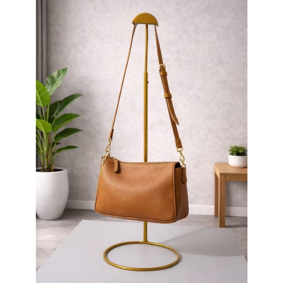 Expositor de Bolsa Luxo Meia Lua para Balcão e Vitrine