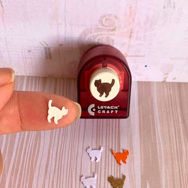 Furador Micro Gatinho 1cm para papel Scrapbook e Art Journal em Papel Colcha de Retalhos Colagens Cartões e Lembrancinha