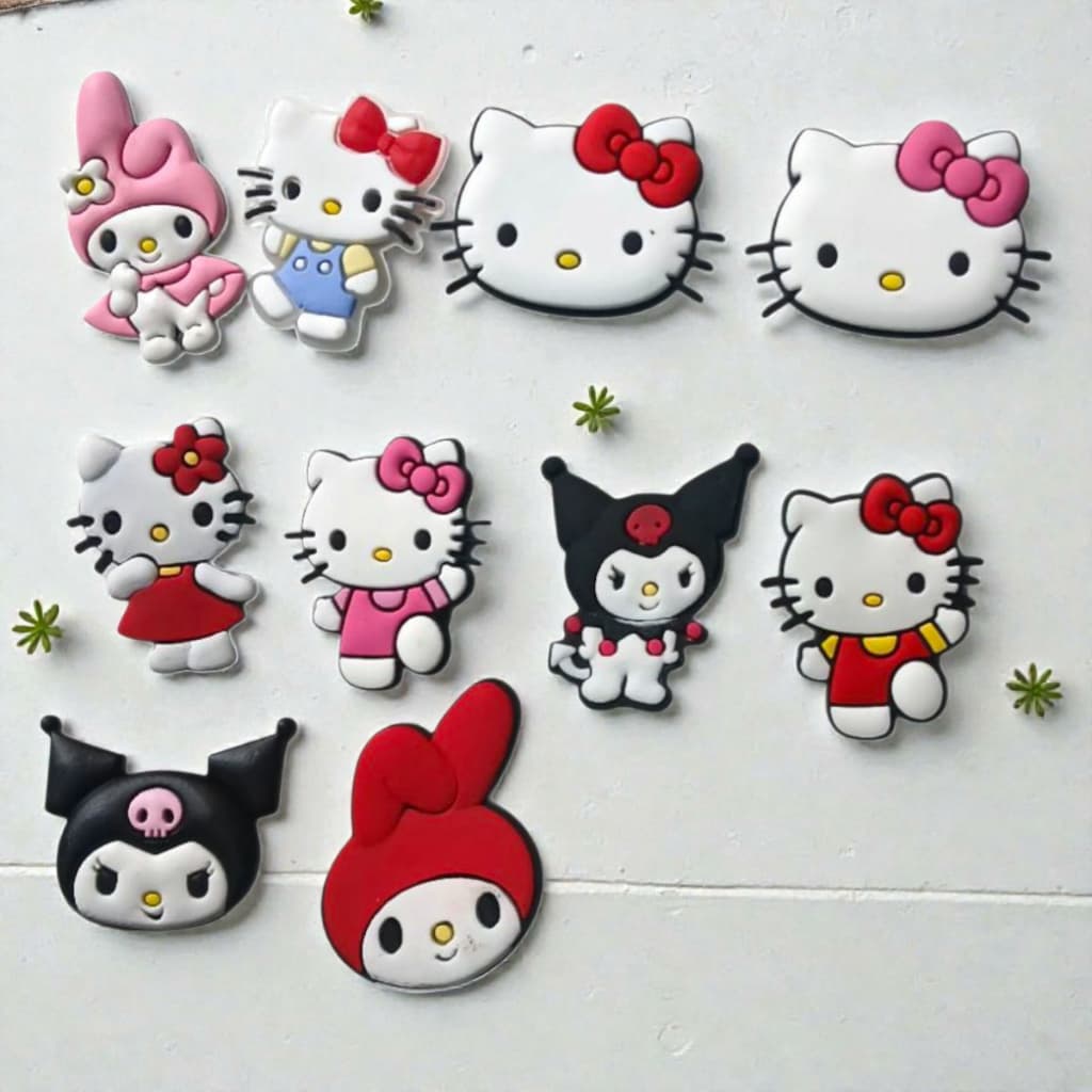 Kit Com 10 Acessórios Pins Botons  Personalizados Divertidos Para Sandália Babuche Feminino