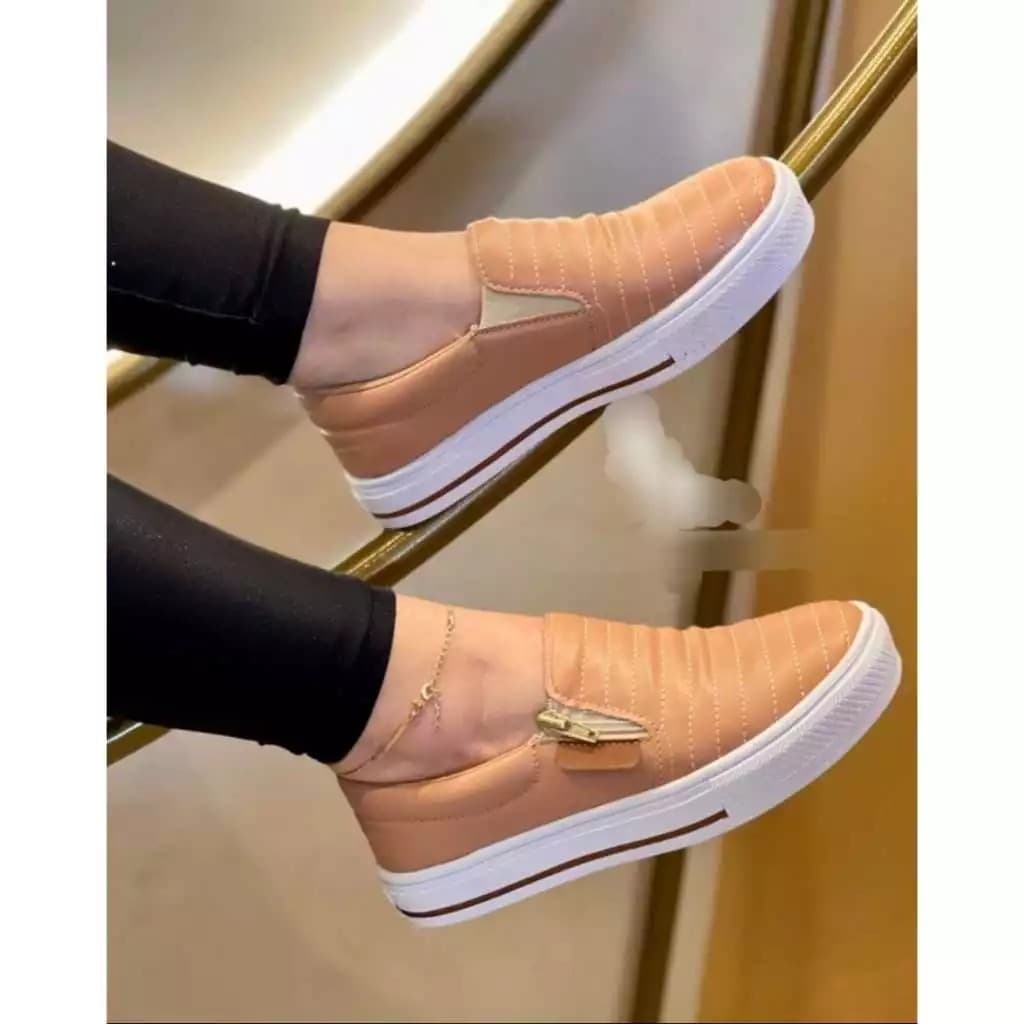 Tênis Slip On Feminino Versátil Casual Leve Confortável Envio Imediato