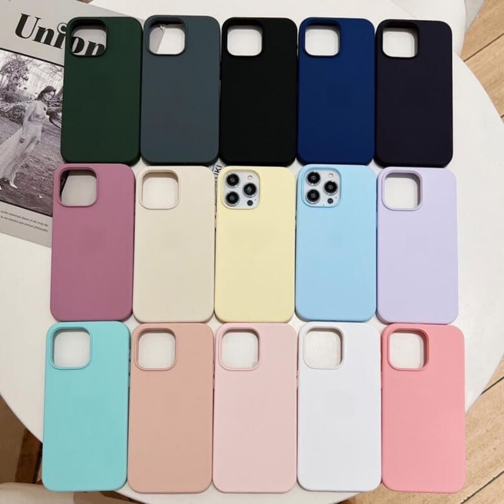 Capa Case Compatível com iPhone 15 aveludada Premium Silicone Macio