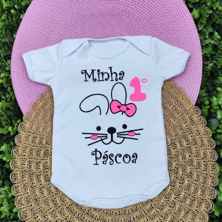 Body Manga Curta para Bebê Temático Frase Pascoa 100% Algodão