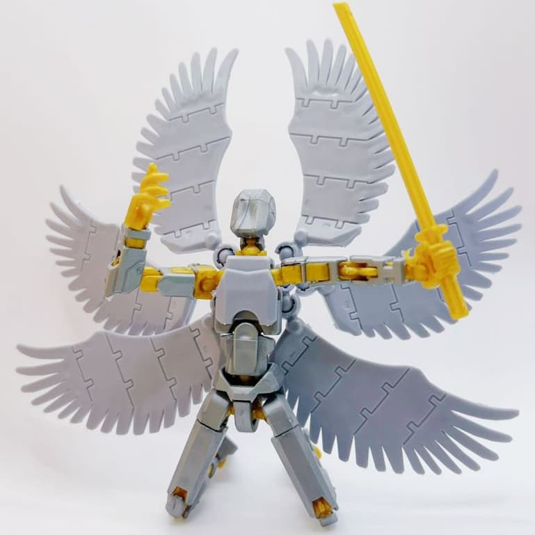 ⚡ Dummy Luck 13 – O Guardião das Seis Asas | Figura Articulada de Luxo