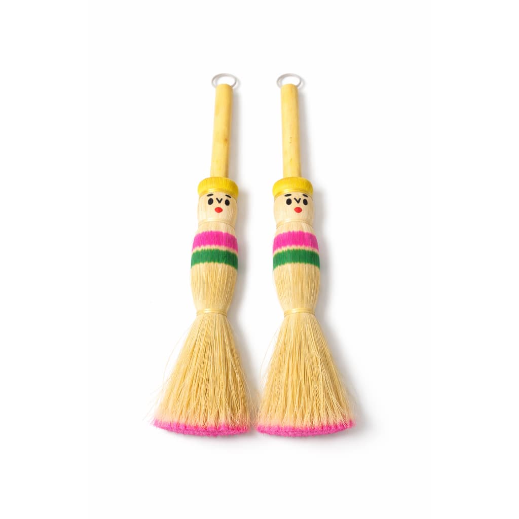 Kit 2 Espanador de Sisal Limpa Tudo com Cabo de Madeira Limpeza Pesada