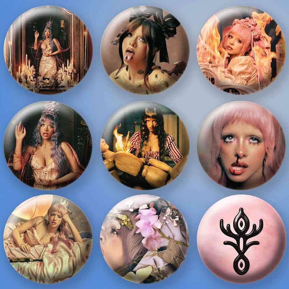 Bottons: Melanie Martinez HADES (POSSESSION) (mod 2.0)