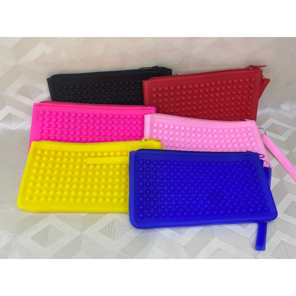 Necessaire Estojo Bolsinha Silicone Carteira Flexivel Porta Celular Moedas Cartão Maquiagem