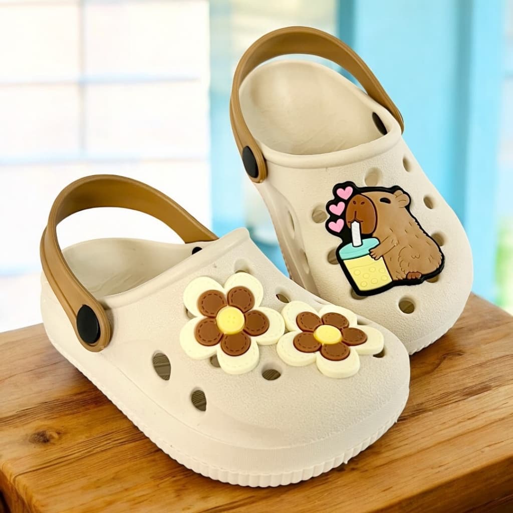 Sandalia Babuche Femenino Infantil Papete Menina Duas flor Capivara