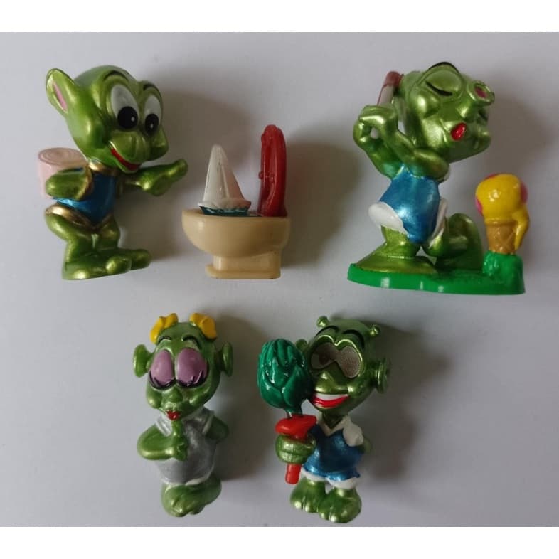 Kinder ovo - Extralunaticos (ano 2001) Lote 4