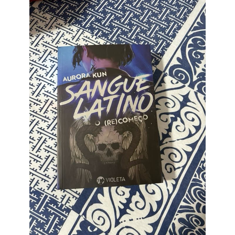 Livro Sangue Latino o Recomeço