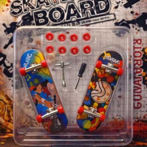 Mini Skate de Dedo  ( Fingerboard) com Acessórios