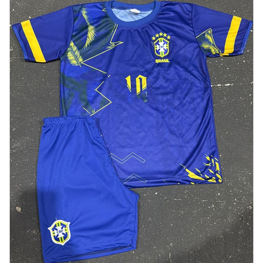Conjunto Infantil do Brasil com Escudo Bordado – Do 02 ao 14