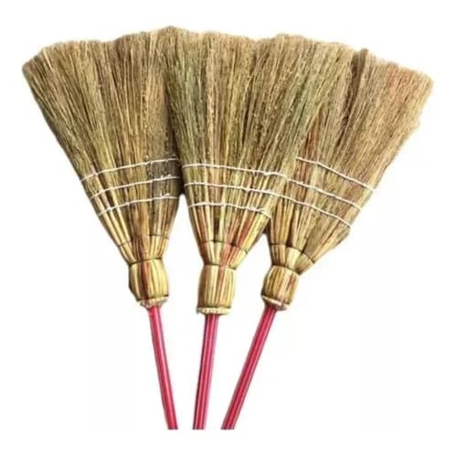 VASSOURA CAIPIRA PALHA  ARTESANAL CHAO SUJEIRA LIMPEZA POEIRA