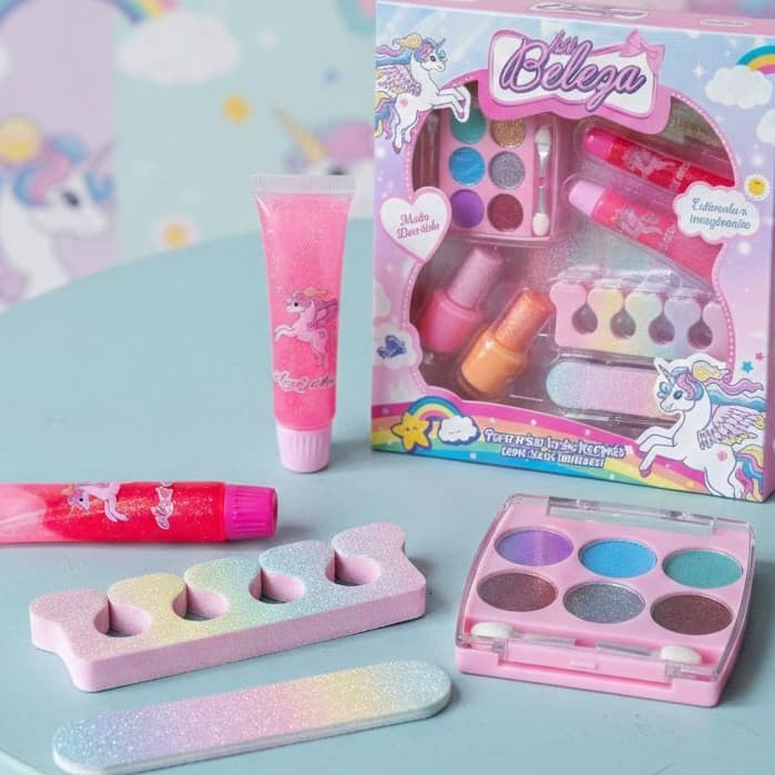 Kit Salão De Beleza Infantil Com Maquiagem e Esmaltes Menina Looks Incríveis