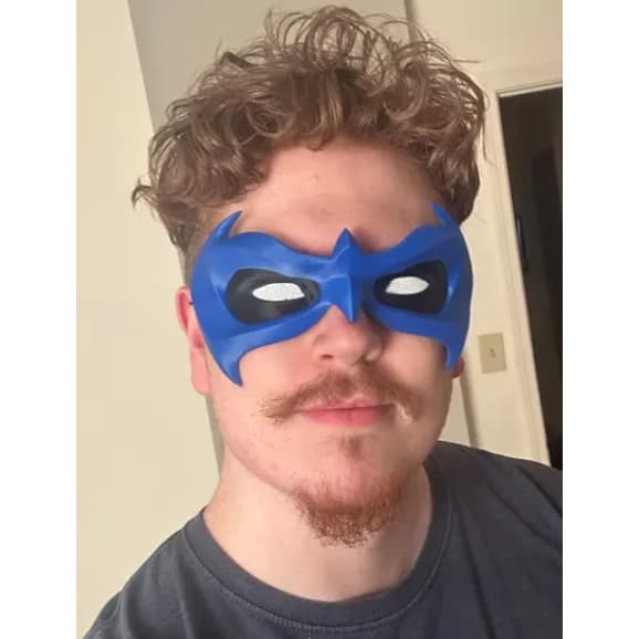 Máscara Robin (Tim Drake), Asa Noturna (Dick Grayson), Damian Wayne, Jason Todd e Lanterna Verde – DC Comics Cosplay