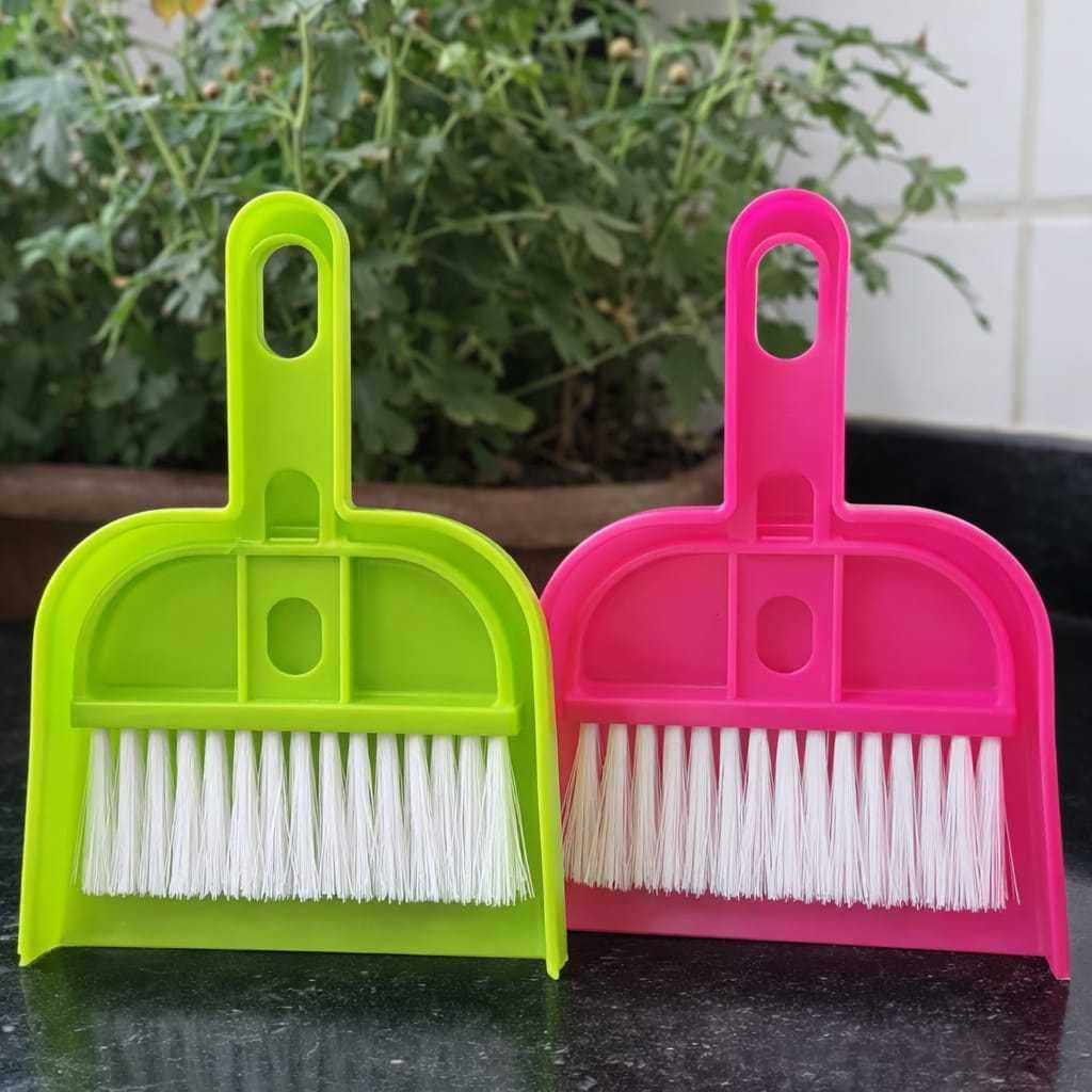 Kit Mini Vassourinha com Pá de Mesa Espanador para Limpeza Rápida de Migalhas, Poeira e Sujeirinhas