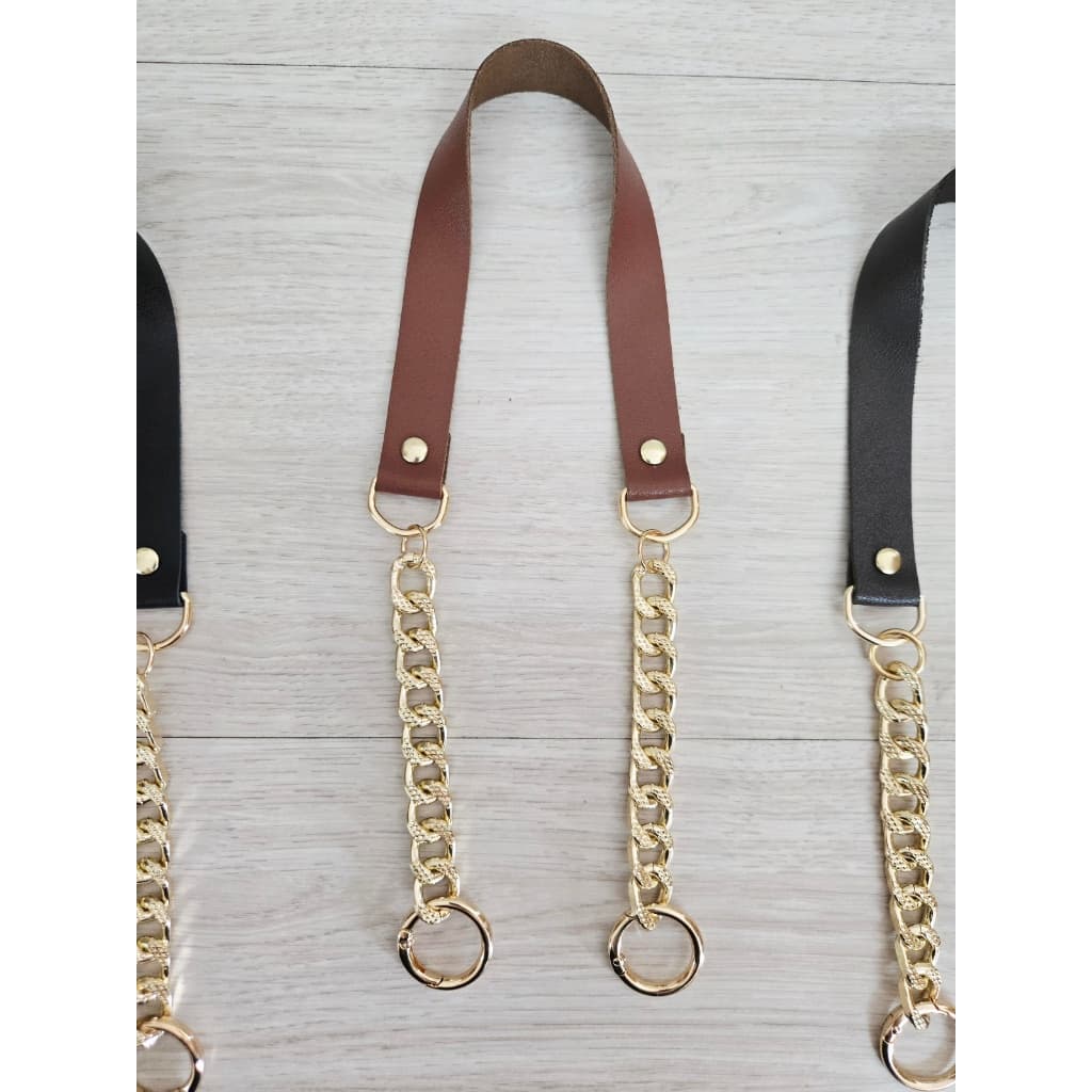 Alça de couro com corrente dourada com mosquetão articulado 55cm