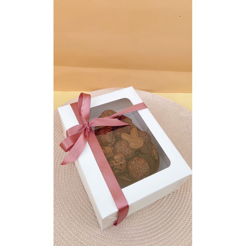 Caixa PARA OVO de Páscoa 3 em 1 Ajustavel (150/250/350gr) tampa com visor Branca (1 cavidade colher)