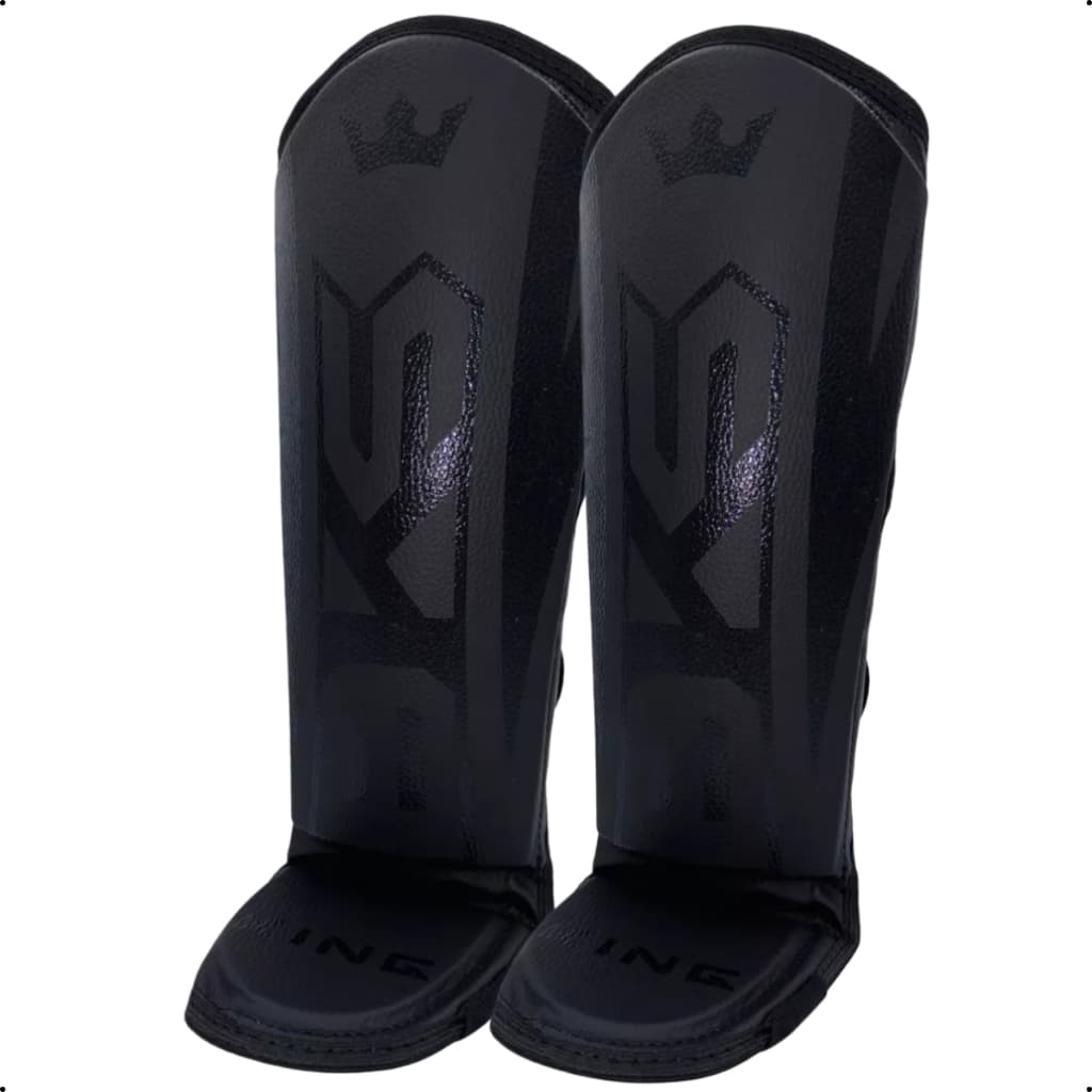 Caneleira BKS Muay Thai MMA Kickboxing Profissional Reforçada Com Regulagem