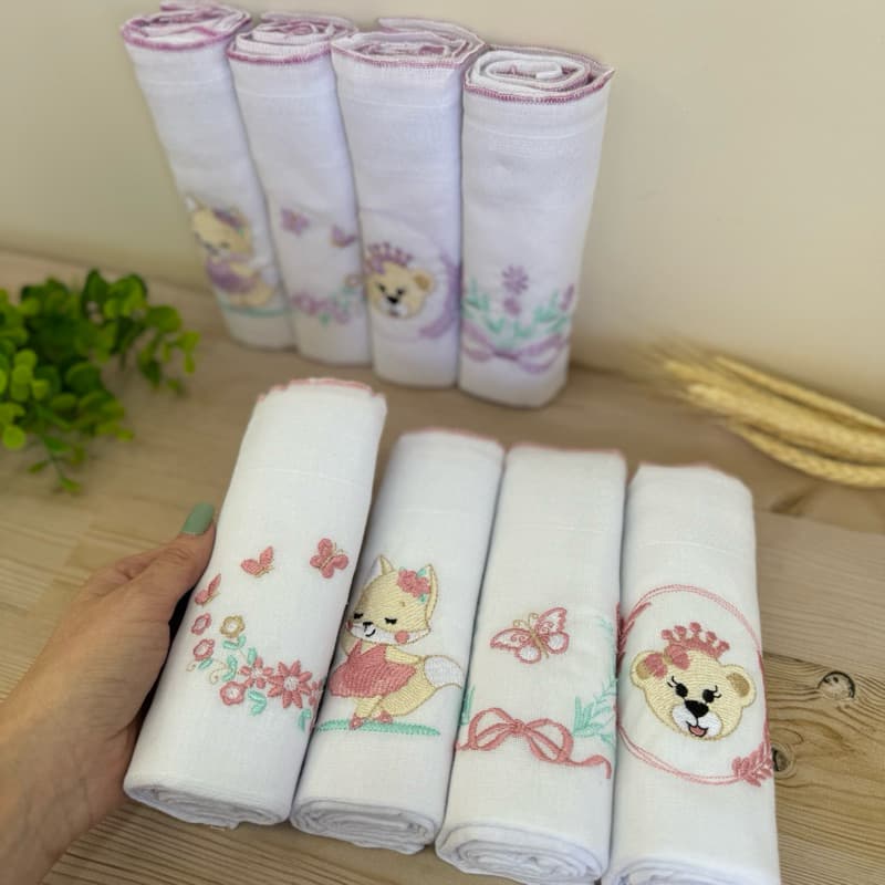 Kit Fralda de Pano Dupla Bordada Ombro 70 x 70cm Menina Enxoval de Bebê - Lilas Rosa Princesa Coroa