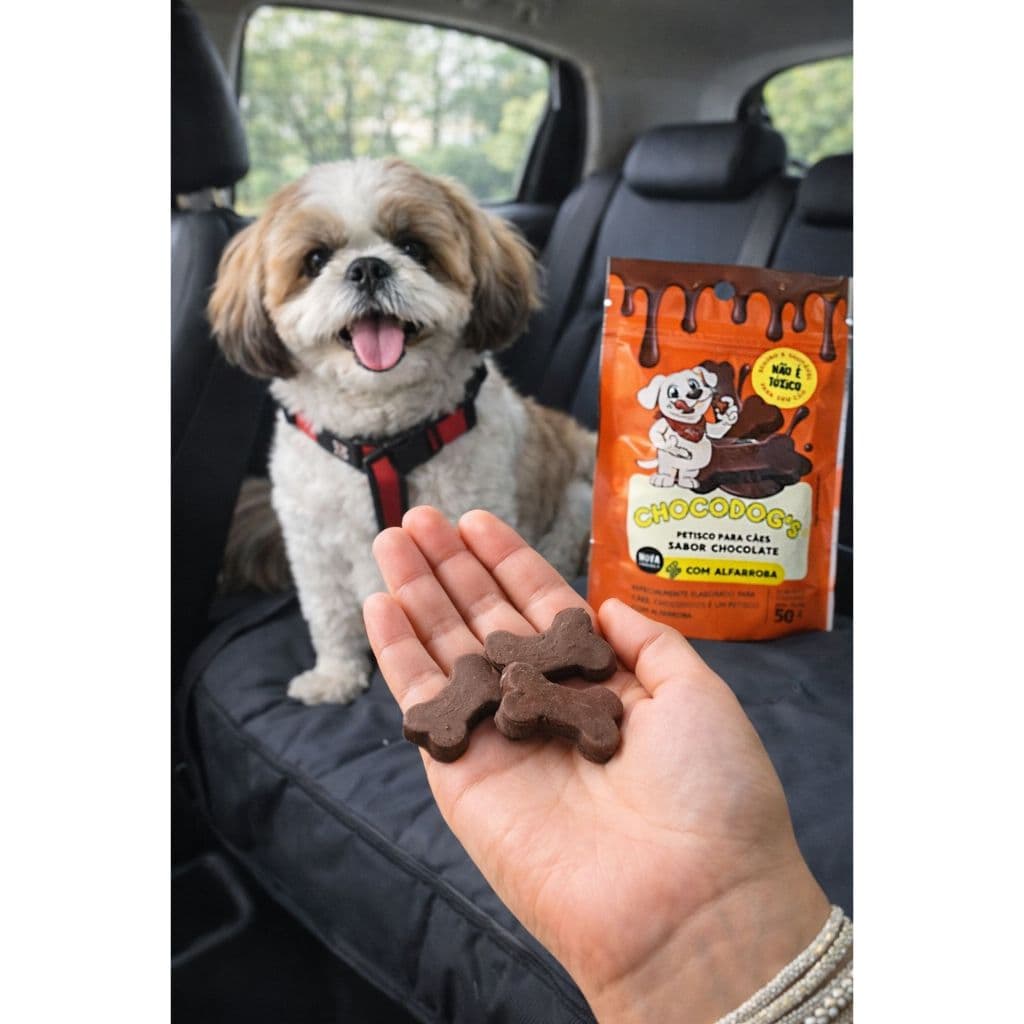 Chocodogs - Petisco sabor chocolate pra cachorro - Sachê Formato de Ossinho - 50g