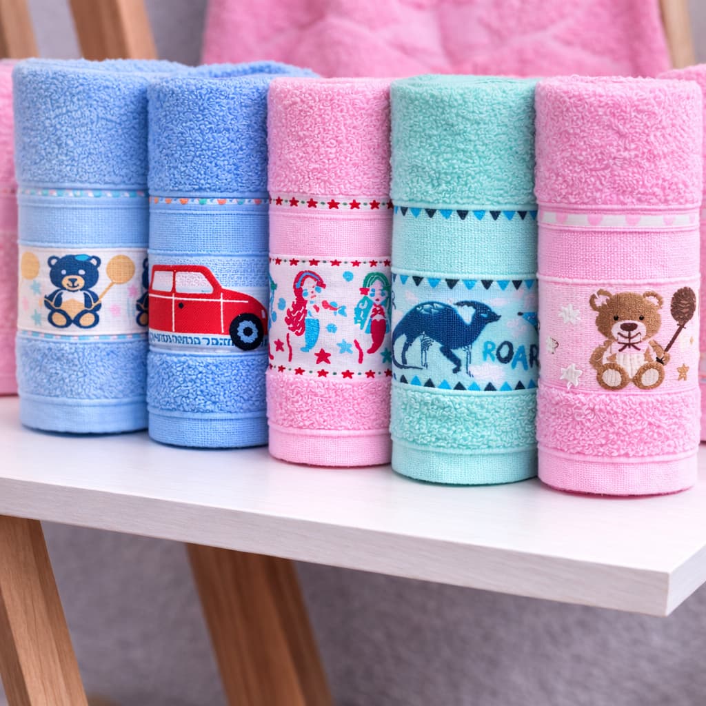 Kit 4 Toalha de Banho Infantil Criança Kids para Bordar Ponto Cruz 100% Algodão