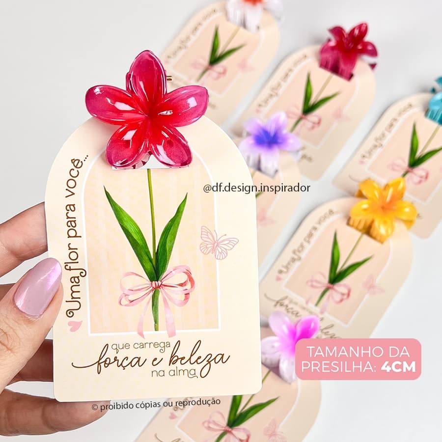 Kit Presilha Flor com Tag Dia da Mulher – para brindes e lembrancinhas | 12 ou 24 unid