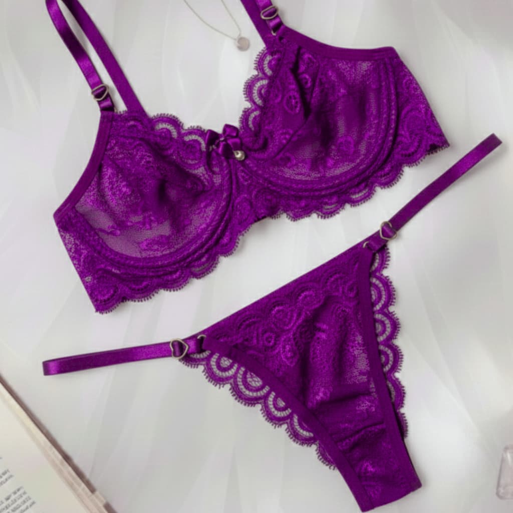 Conjunto Lingerie Renda Sexy Pingente Coração Sutiã Sem Bojo Calcinha Fio Dental Sensual Feminina