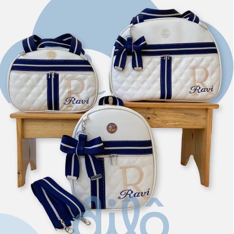 Bolsa maternidade personalizada de luxo 3 peças. Bolsa de bebê com inicial e nome. Dilô Kids