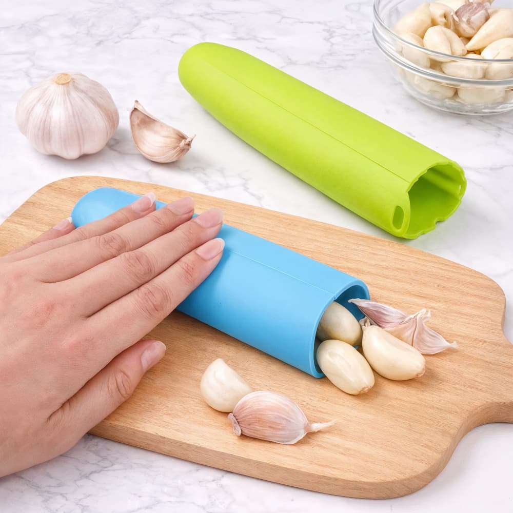 Tubo Descascador de Alho em Silicone | Prático, Rápido e Sem Cheiro na Mão e Sujeira na Cozinha