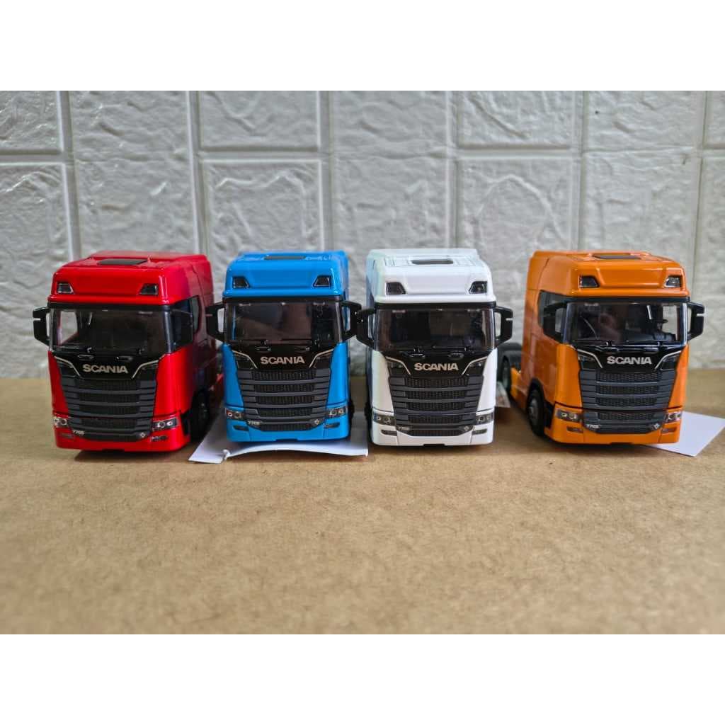 Caminhão Scania 770S Miniatura 1:50– Som, Luz e Pneu de Borracha – Metal