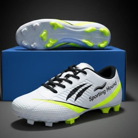Chuteira Campo Masculina Sporting Hound Trava Cravo (Birro/Travão) – Futebol de Campo Grama Natural, Colada e Costurada