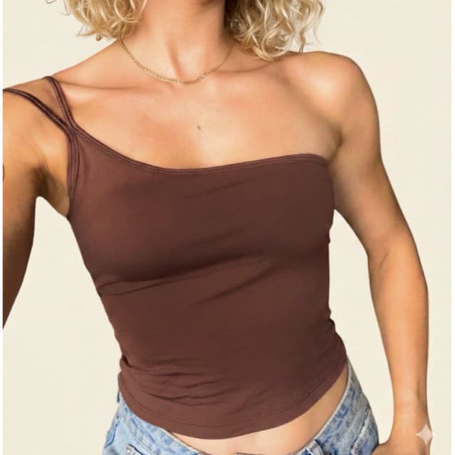 Regata Feminina Um Ombro Só  Blusa Tomara Que Caia Alcinha Estiosa Moda Gringa Com Forro Sem Bojo