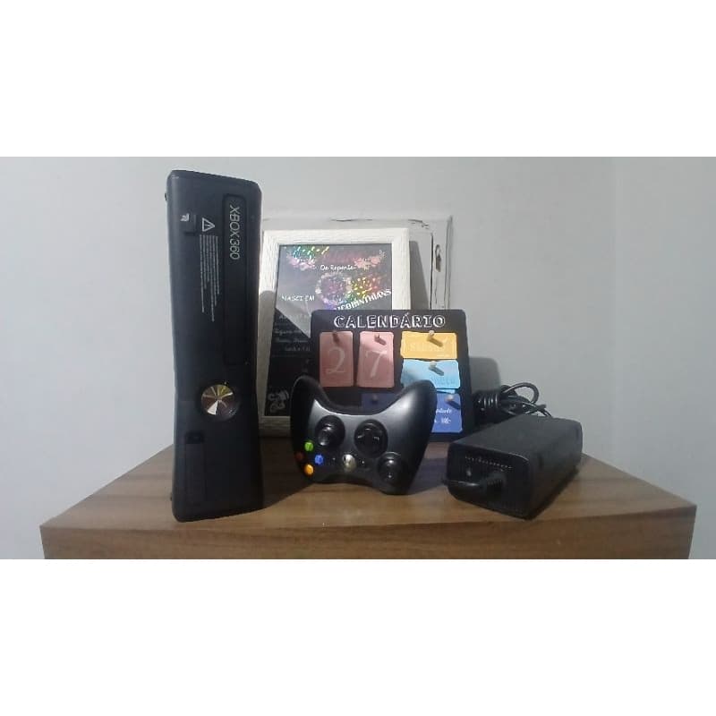 Xbox 360 Slim ou Super Slim, É Sortido.