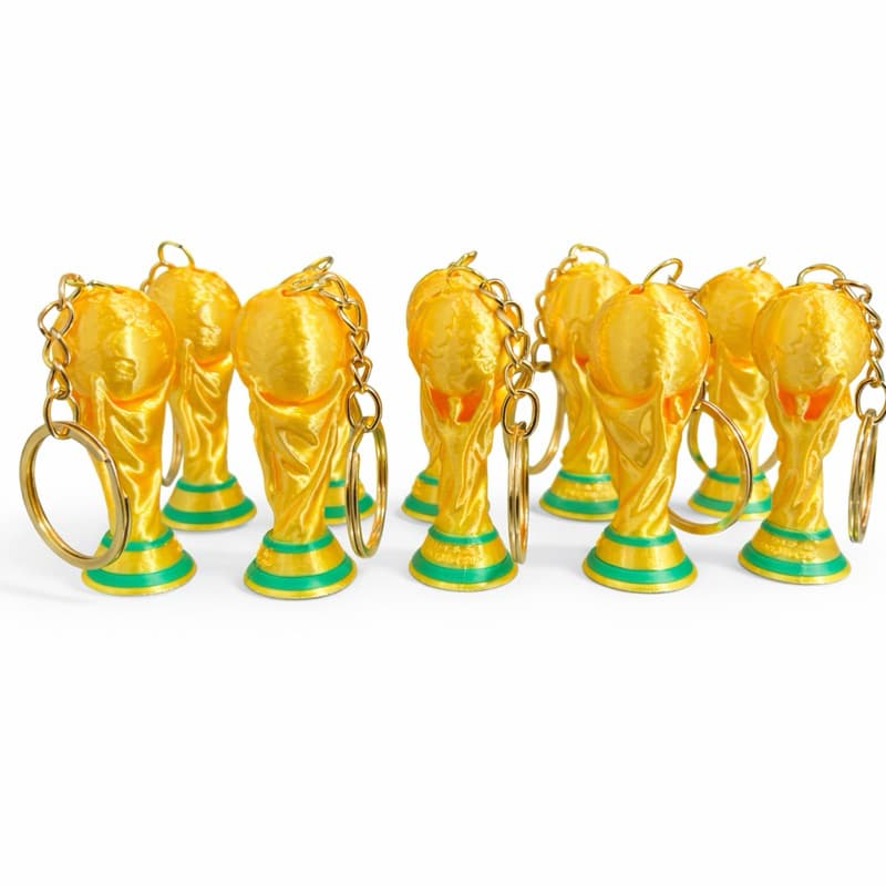 Kit 10 Chaveiro Troféu Taça Copa do Mundo Dourado Plástico Lembrancinha Aniversário Tema Futebol