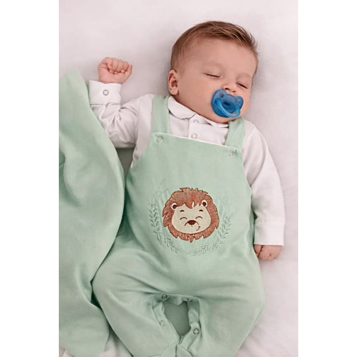 Saída Maternidade Menino Jardineira Savana 05 Peças Roupa de Bebê Menino