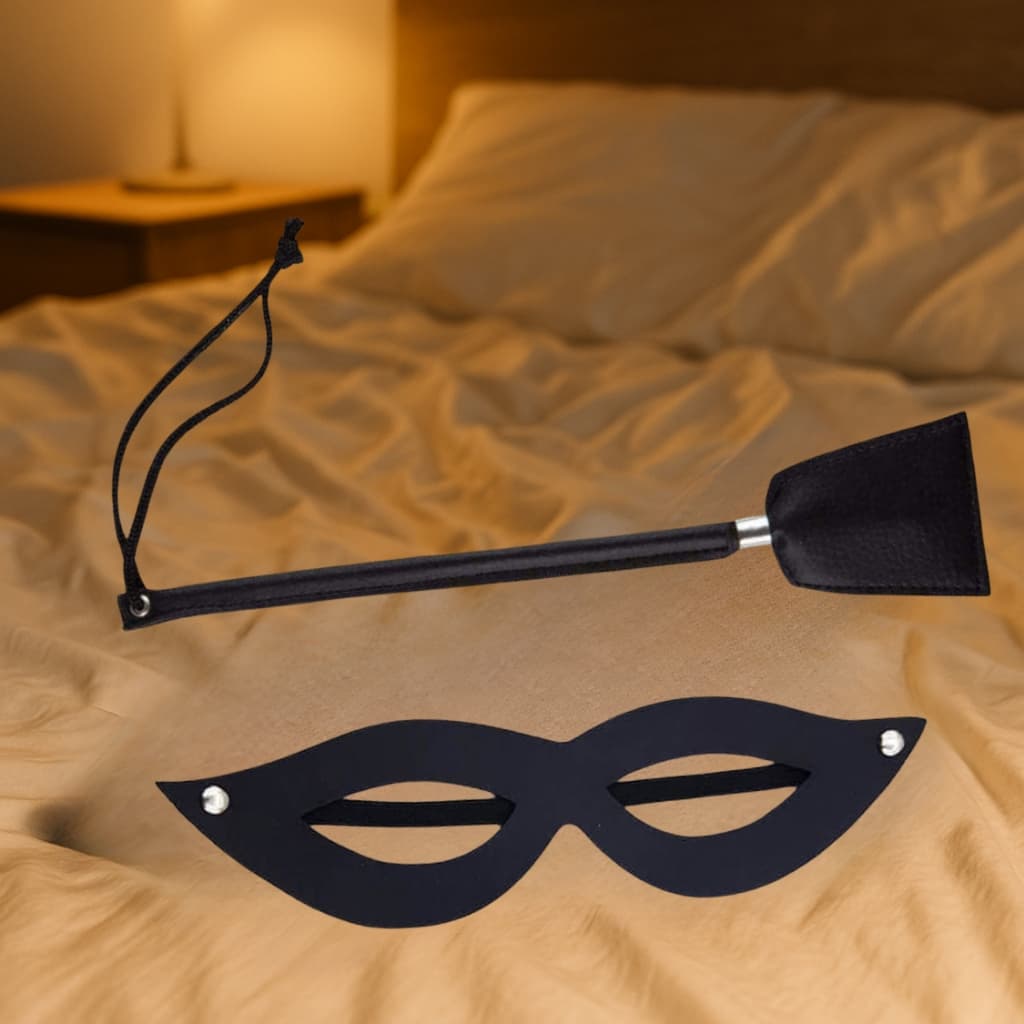 KIT Máscara e chicote Chibata Sado Tiazinha Fantasia fetiche Festa Carnaval sex shop