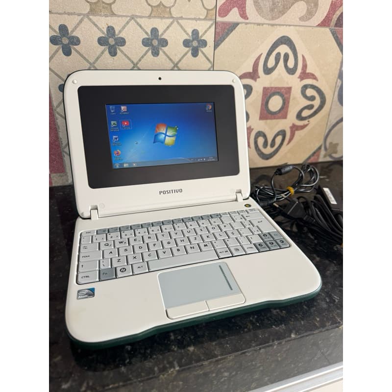 Netbook Positivo