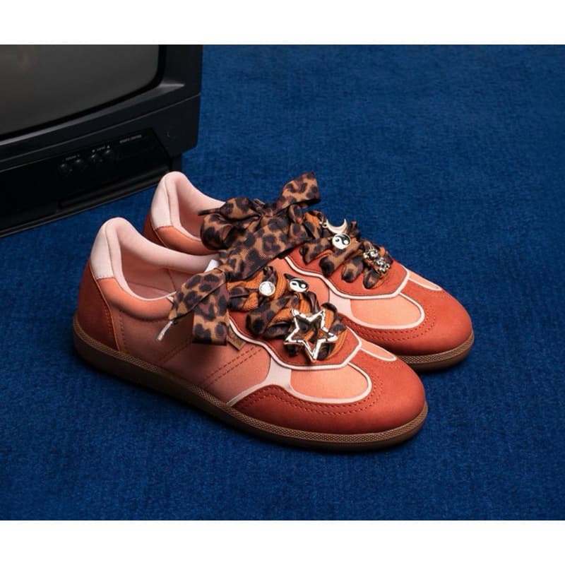 kit de personalização com pingentes e cadarço animal print anacapri