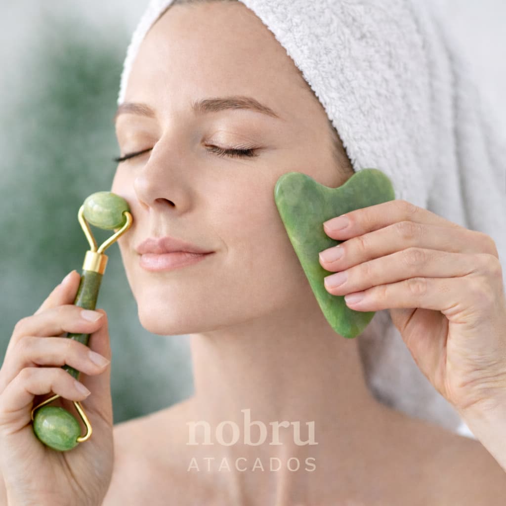 Rolo Pedra de Jade + Placa Gua Sha Massagem Rolinho Facial Anti Ruga
