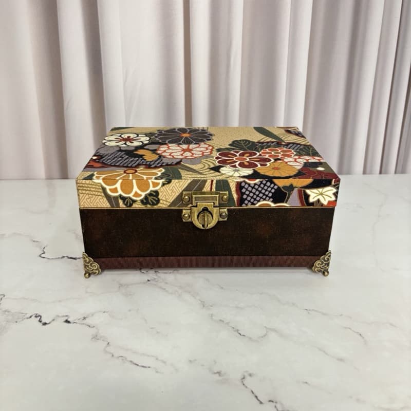 Caixa para relógios em Cartonagem - Capacidade: 6 relógios