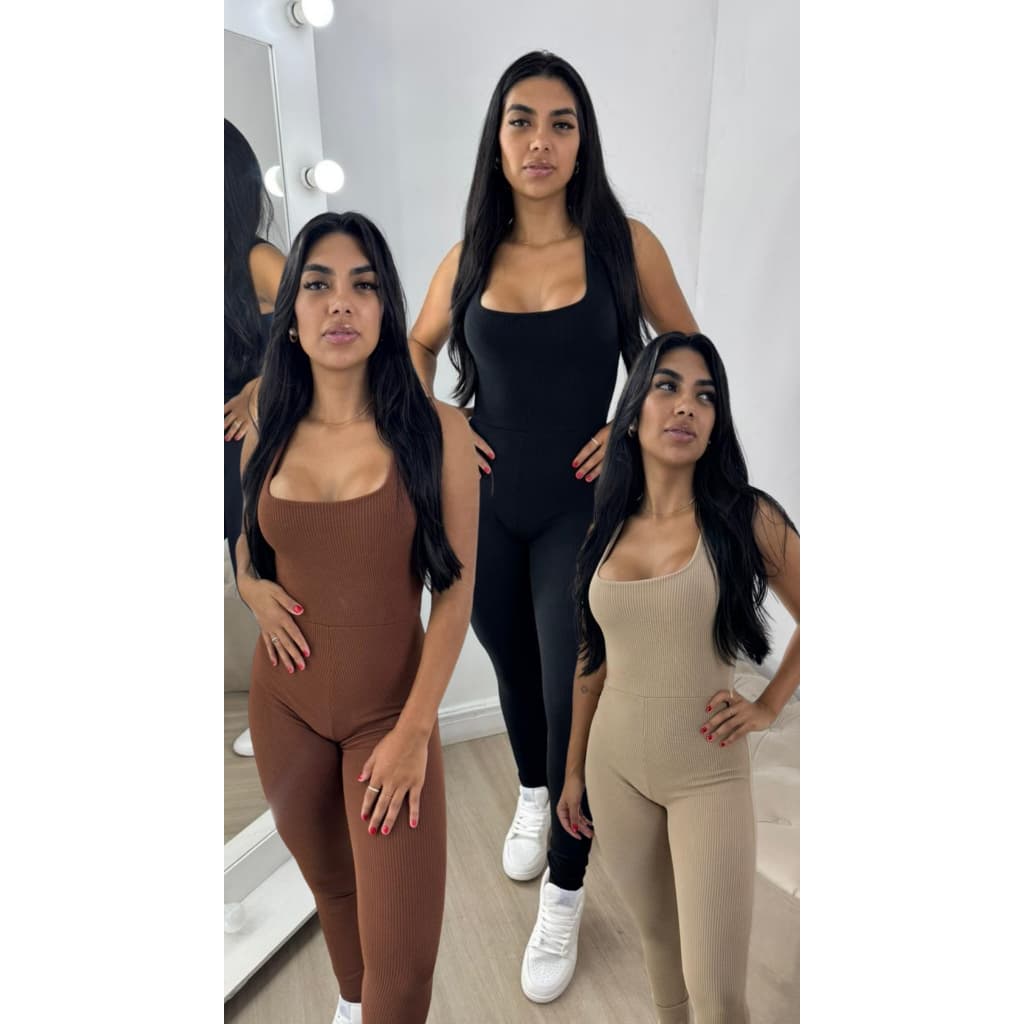 Macacão canelado gringa academia ou Casual dia dia forrado tecido duplo zero transparência