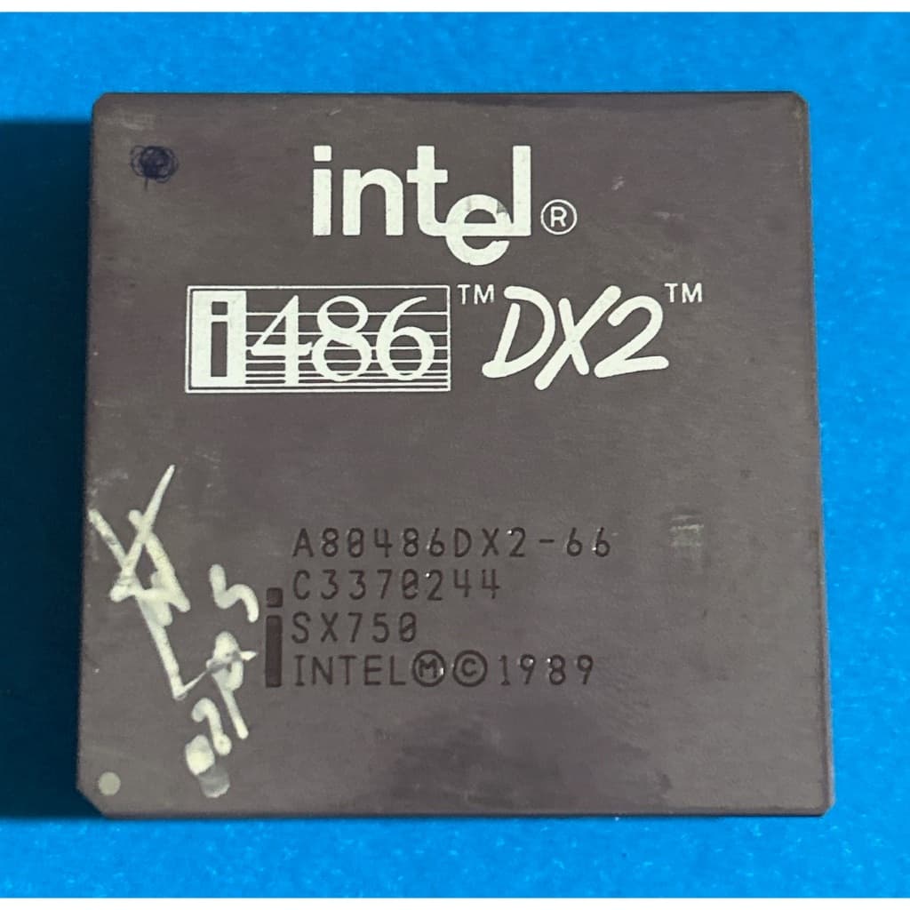 Processador Intel i486 DX2-66 Original Raro Vintage Retro PC Colecionador