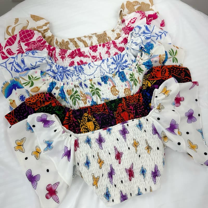 Cropped Ciganinha Lastex Estampa Tendencia Blogueira Moda Tucano Borboleta Onca Margarida Verao