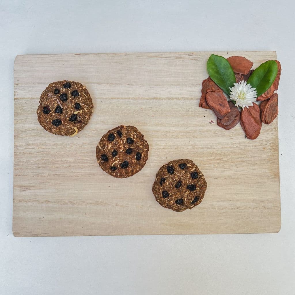 3 Cookies de feno - Petisco para coelhos, roedores e aves.