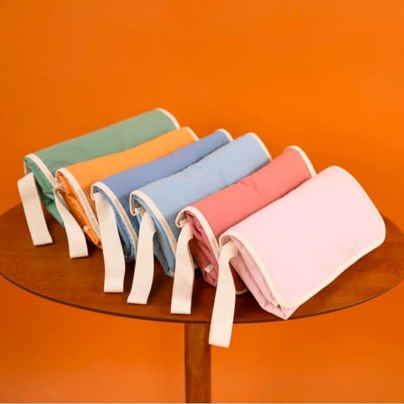 Trocador Portátil Bebê Impermeável Dobrável com Velcro e Alça – Ideal para Bolsa Maternidade