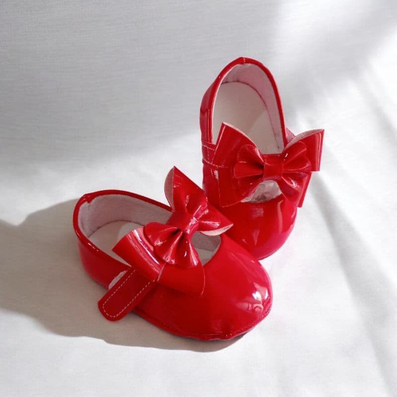 Sapatilha Infantil Bebê RN Menina Verniz laço Ponta Velcro