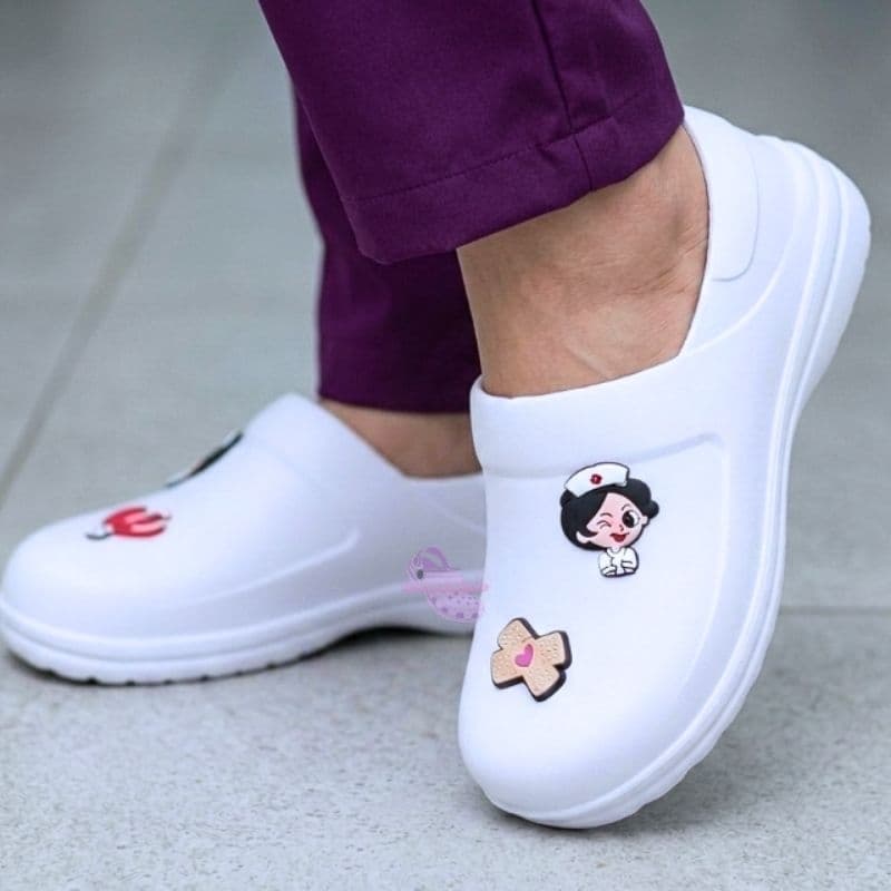 SafeCare EPI ENFERMEIRA NR-32 Sapato Fechado Profissional Antiderrapante Leve Impermeável Hospital Confortável (Sapato)